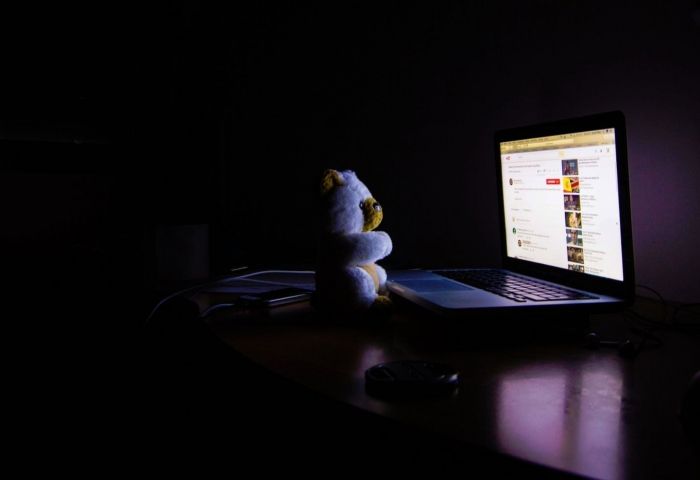 Thinking about Promoting your Business with YouTube Advertising? Read This