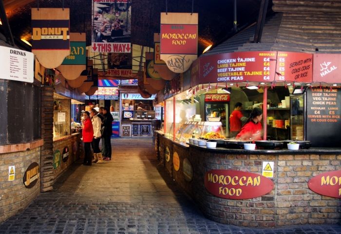 Small businesses left thousands out of pocket by advertising deal