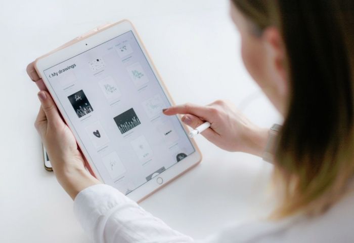 Startup branding and thinking beyond 'I need a logo'