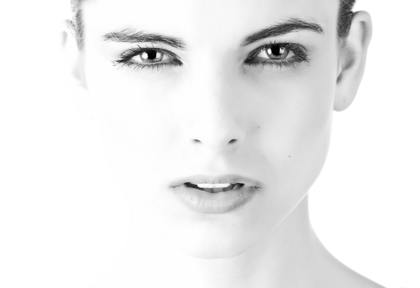 Does it Matter if Your Eyes Are Misaligned?