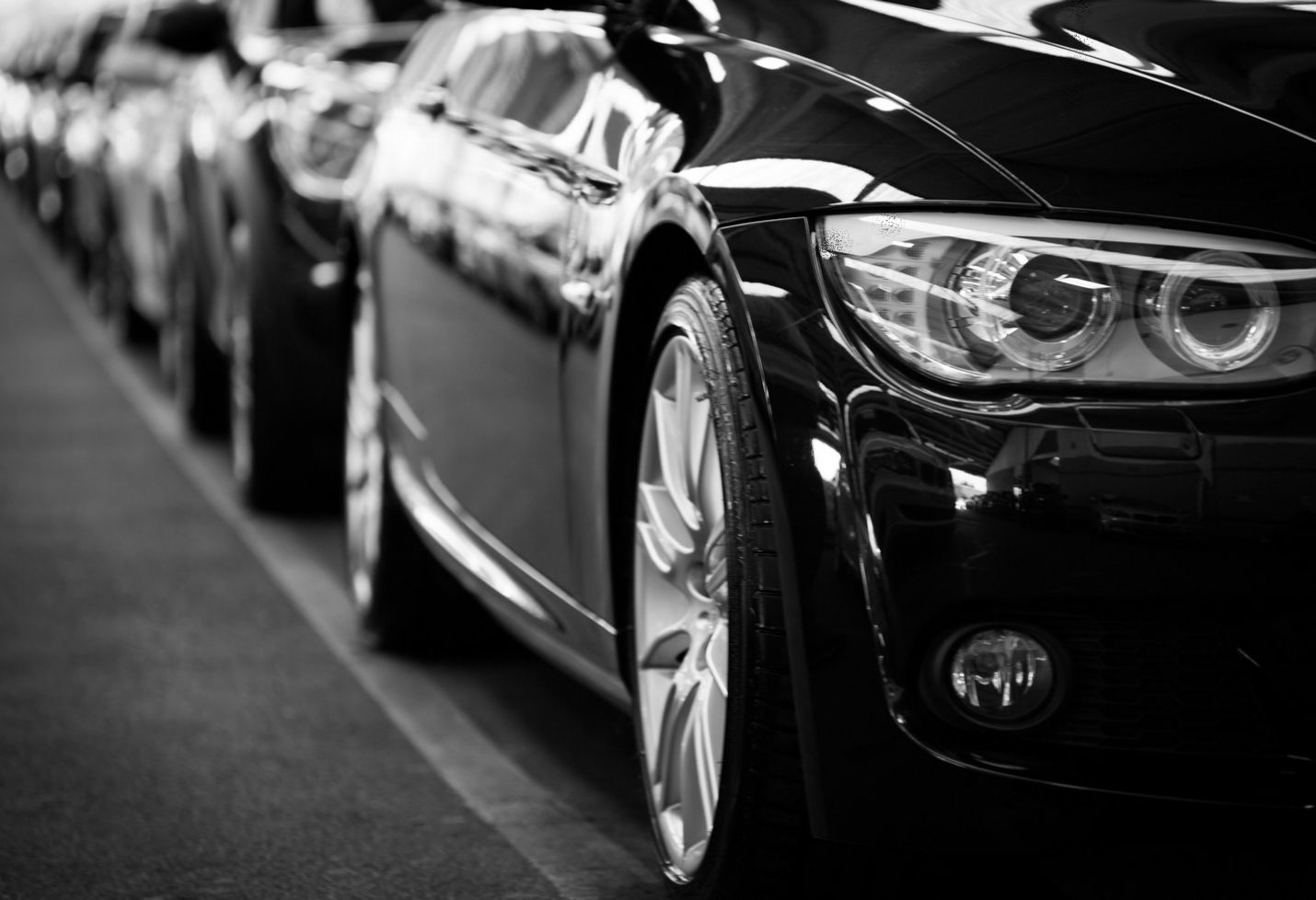 Average American Now Spends Nearly $800 A Month On Their Car
