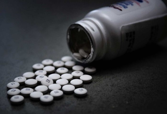 How best to treat opioids&rsquo; youngest sufferers? No one knows
