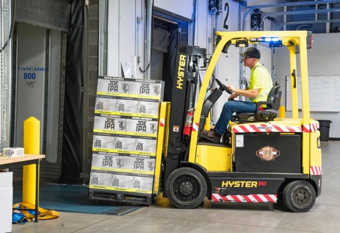 Looking to hire 30,000, Amazon plans nationwide job fairs By JOSEPH PISANI2 hours ago